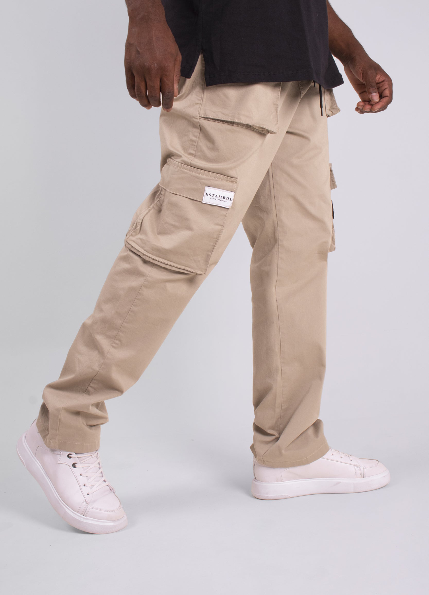 Jogger hombre best sale con bolsillos